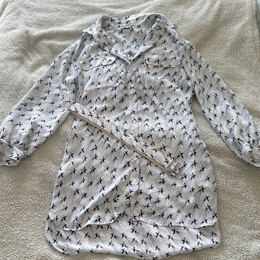 Bebe White Blue Long Sleeve Button Down Shirt Long